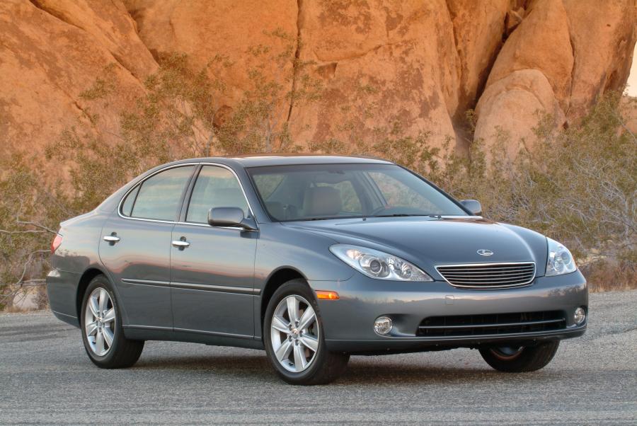  Lexus ES330 2005 года  (фото 16 из 16)